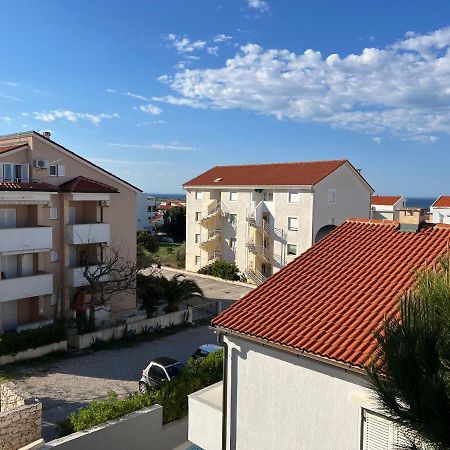 Apartment Luka Novalja Exterior foto