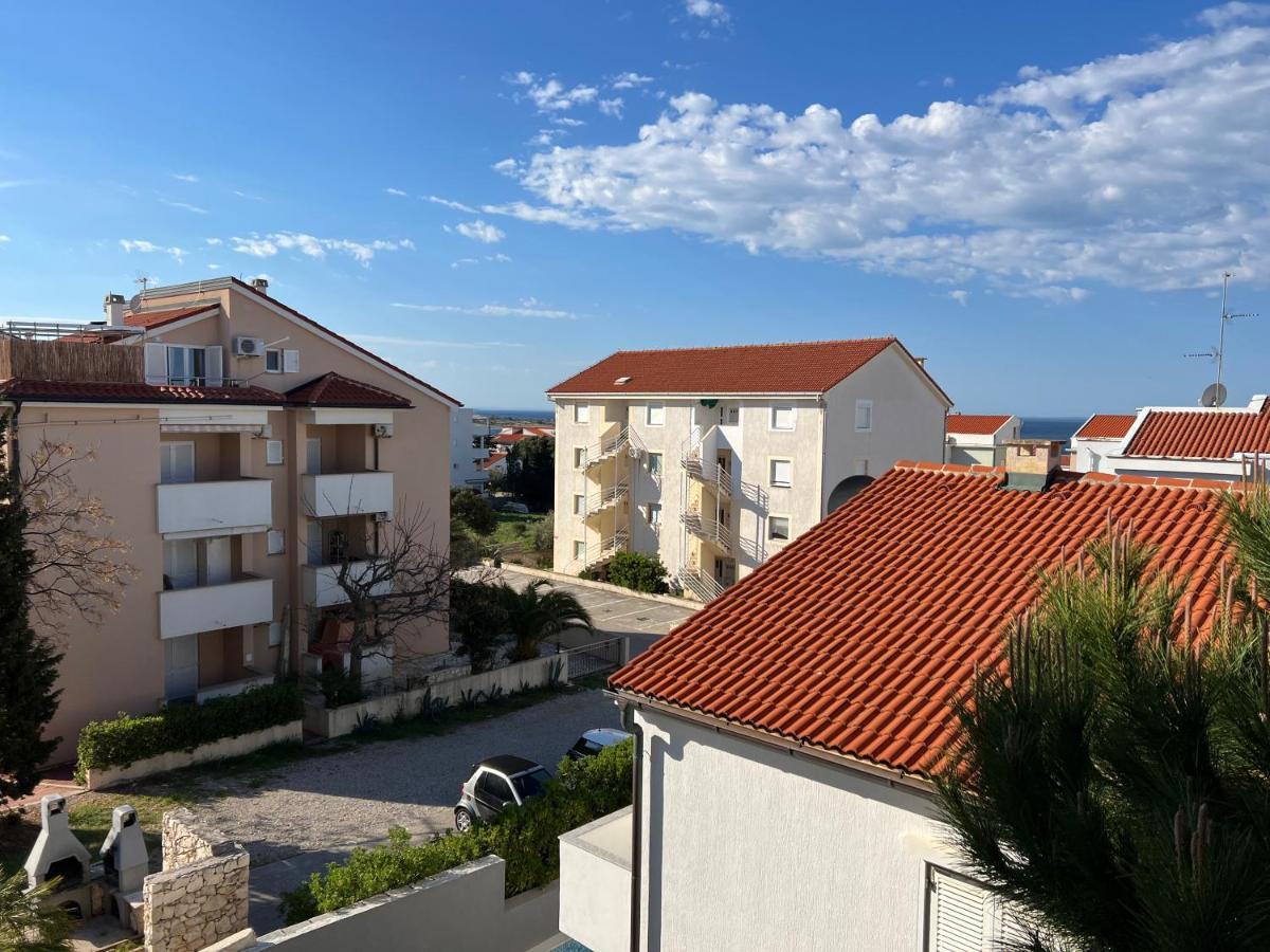 Apartment Luka Novalja Exterior foto
